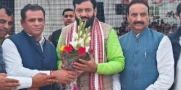 હરિયાણાઃ બીજેપીની પ્રયોગશાળા, 48 કલાકમાં નાયબ સૈની બન્યા મુખ્યમંત્રી, ચૌધરીના પુત્રએ બહાર આવીને દુષ્યંત સાથેના સંબંધો તોડ્યા